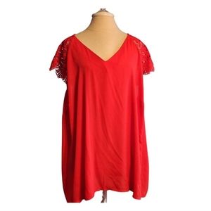 Goegeous red spring top, 4x v neck, embroidered cap sleeves.